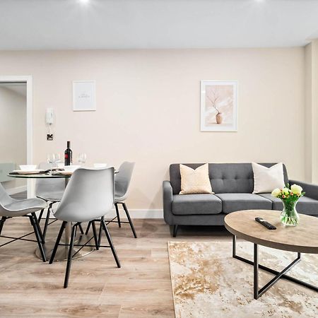 New Luxury Two Bedroom Apartment - City Centre - Netflix - Wifi - Top Rated - Jq 8Ah Birmingham Exterior photo